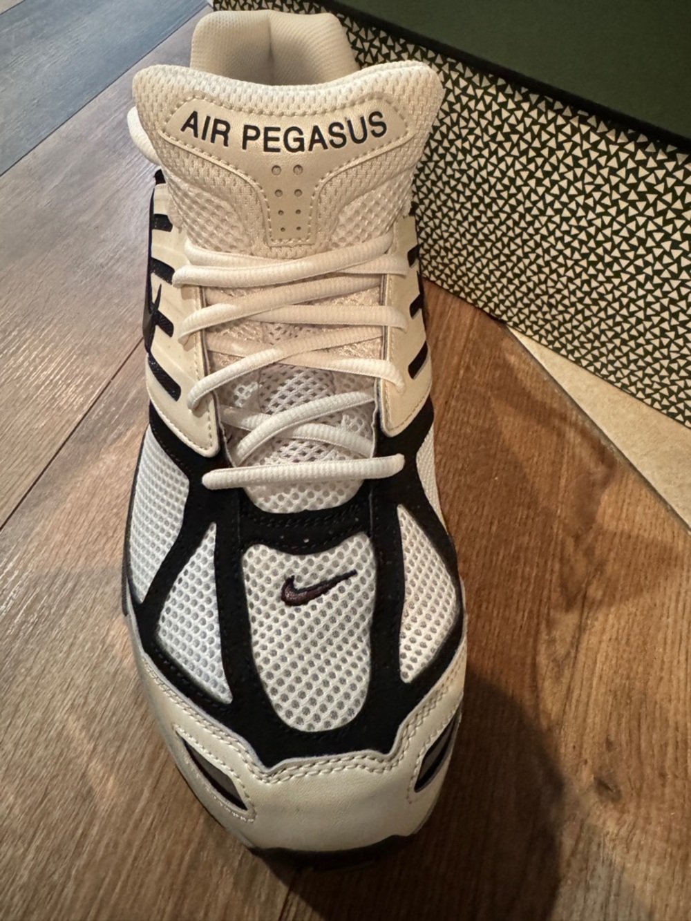 Nike White and Black Air Pegasus Running Shoe